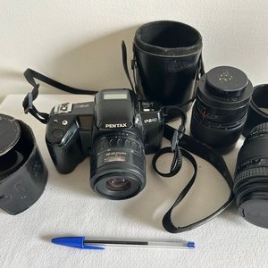 Cámara Pentax P20 con Lentes Sigma y Accesorios - imagen 3