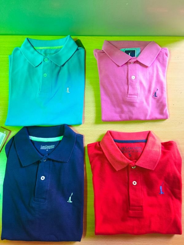 Remeras de Cuerpo Completo en Excelente Condición - imagen 1