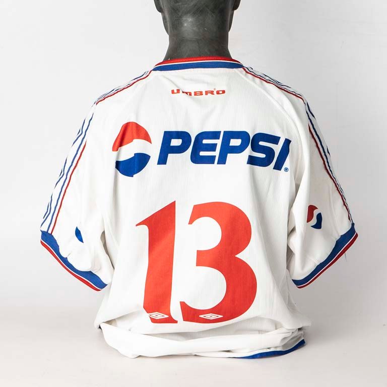 Camiseta de Nacional de utilería marca UMBRO N°13 - imagen 2