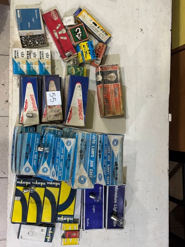 Lotes de Lámparas y Bombillas para Automóviles