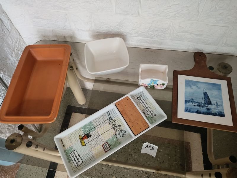 Bandejas para Picada y Utensilios de Cocina Varios