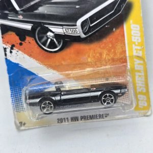 Hot Wheels Mustang Shelby GT500 2011 HW Premiere - imagen 2
