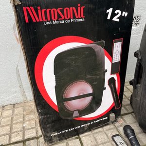 Parlante Activo Microsonic 12" con Micrófono y Control Remoto - imagen 4
