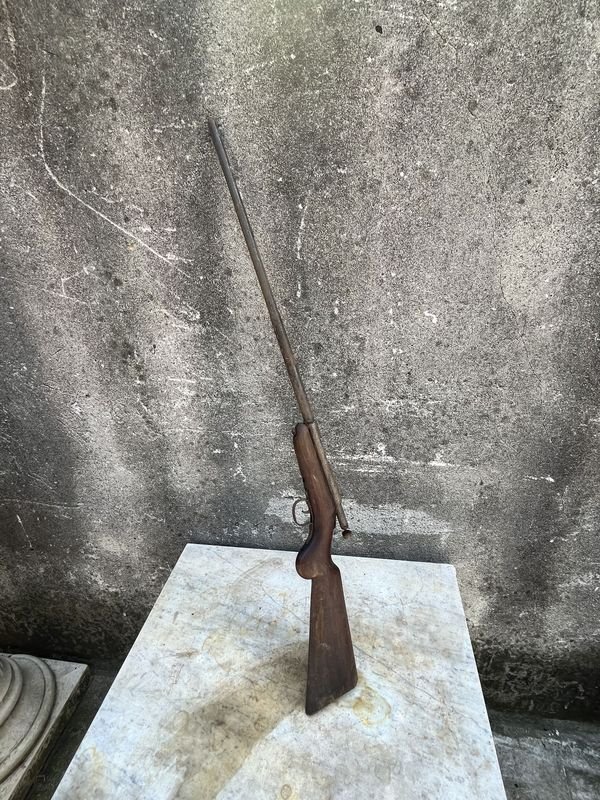 Fusil de cerrojo antiguo en mal estado - imagen 6