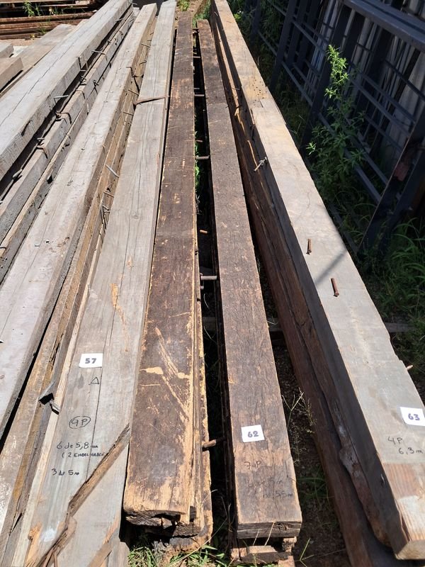 Lote anterior: Vigas de madera dura para construcción