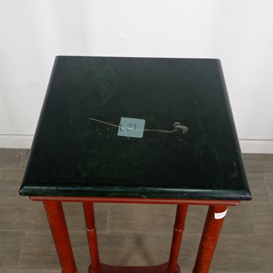 Pedestal en madera con tapa de mármol - imagen 3