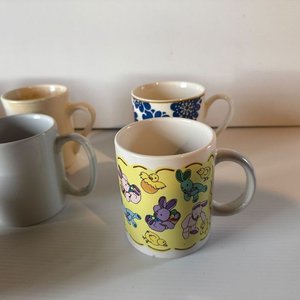 Lote de 9 Tazas con Diseños Variados - imagen 6