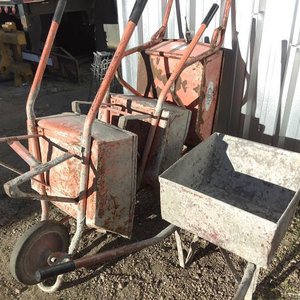 Lote siguiente: Lote de 4 Carretillas de Metal para Construcción