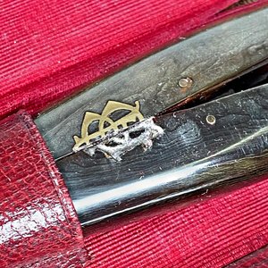 Cartera Inglesa de Cuero para Guantes con Pinza, Perfumero de Cristal, Plata y Carey - imagen 5
