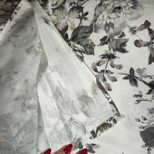 Cubremantel y Mantel Grande Estampado Floral - imagen 3