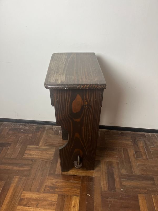 Mesa auxiliar de madera - imagen 5