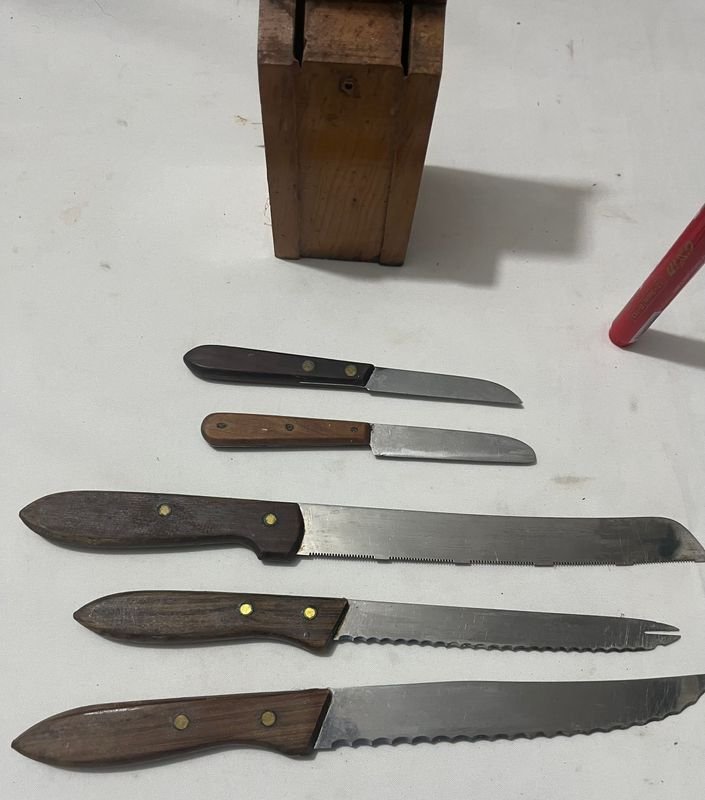 Colección de cuchillos con soporte - imagen 5