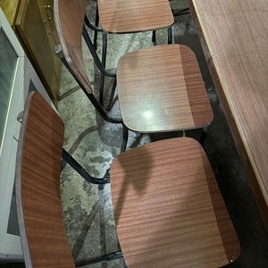 Juego de Mesa Rectangular con 6 Sillas Metálicas - imagen 5