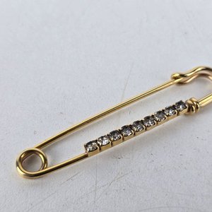Lote de 4 prendedores antiguos: flor de strass, broche mariposa y más - imagen 4