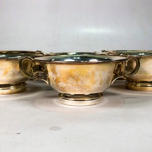 Juego de 22 Tazas de Consomé con Platitos en Metal Sheffield - imagen 4