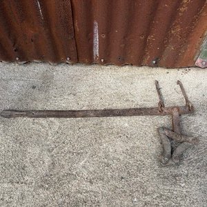 Lote siguiente: Llave de Alambrar Antigua de Hierro