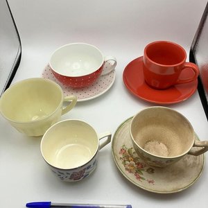 Lote anterior: Lote de 5 Tazas de Té y Café Vintage con Platos