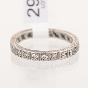 Lote siguiente: Sin Fin de Oro 18k con Brillantes