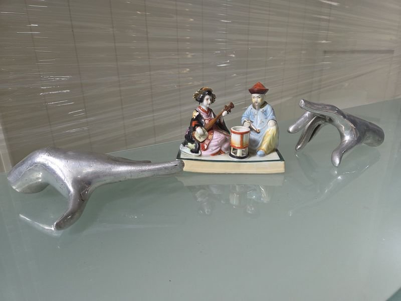 Item 830104 - Image 3