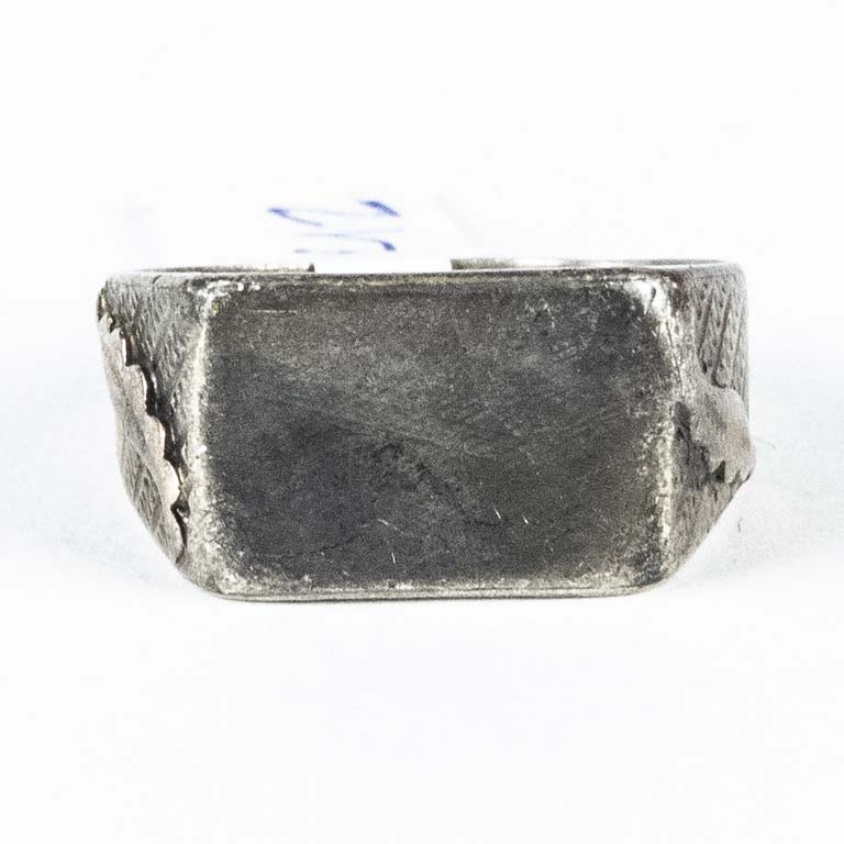 Lote siguiente: Anillo de plata en buen estado