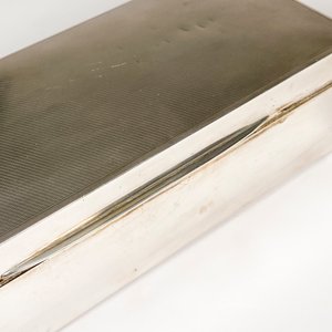 Caja Cigarrera de Plata Inglesa con Interior de Madera - imagen 3