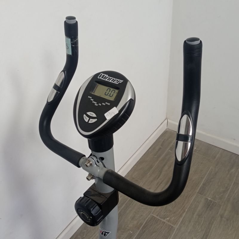 Bicicleta fija marca Winner en buen estado - imagen 2