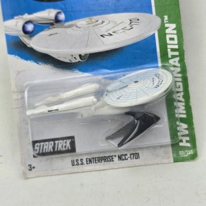 Hot Wheels Star Trek U.S.S. Enterprise NCC-1701 - imagen 2