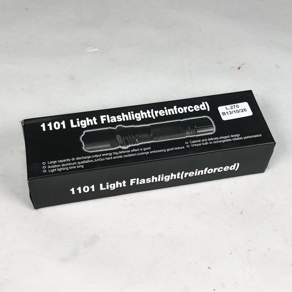 Picana Eléctrica con Linterna LED Recargable en Caja Negra