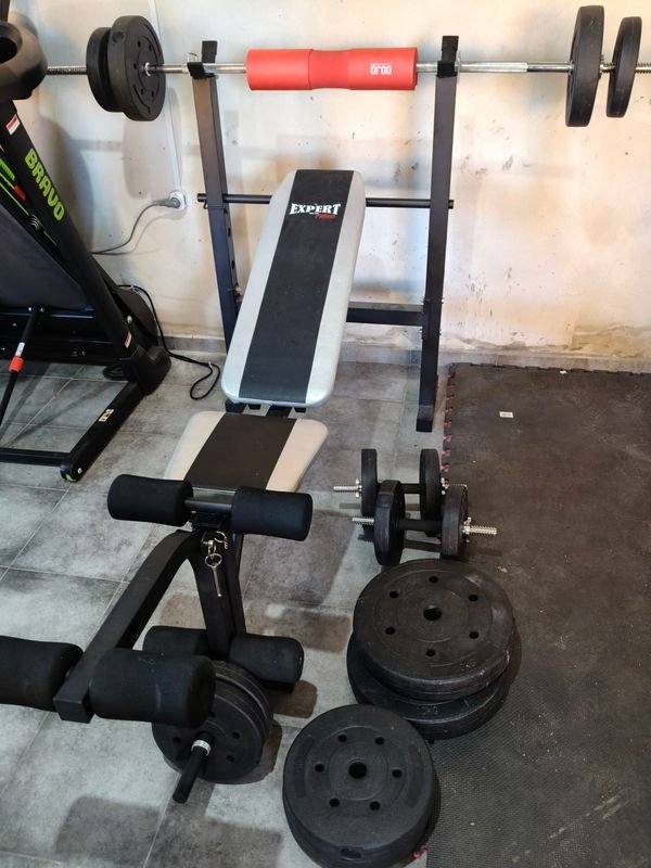 Gimnasio Multifunción Completo con Pesas y Barra