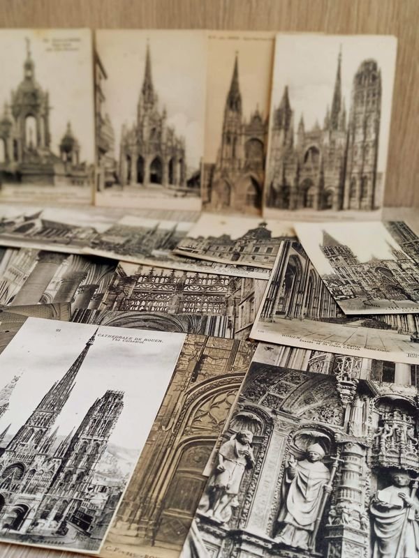Lote anterior: Colección de Tarjetas Postales con Fotografías de Catedrales