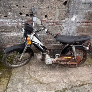 Moto Winner a la vista, para repuestos o restaurar - imagen 1
