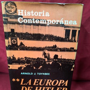Historia Contemporánea: La Europa de Hitler y el Reajuste de Europa por Arnold J. Toynbee (4 Tomos) - imagen 3