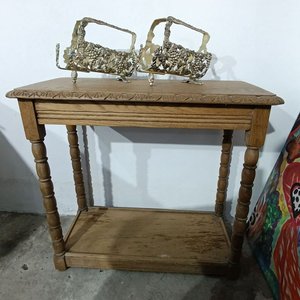 Mesa de Arrimo Recibidor Roble Macizo con Estante Inferior - imagen 2