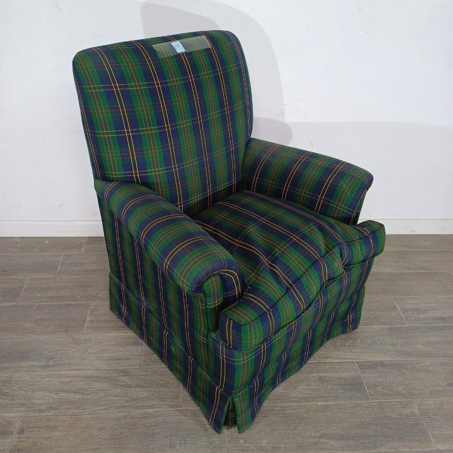 Sillón individual tapizado en tela tipo escocés - imagen 3
