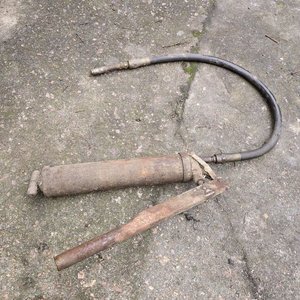 Lote siguiente: Bomba de Engrasar Antigua Operativa