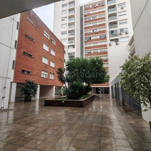 Edificio de apartamentos en venta - imagen 2