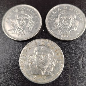 3 Monedas de Cuba: Che Guevara, Tres Pesos - imagen 4