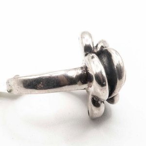 Anillo de Plata con Diseño de Rosa - imagen 2
