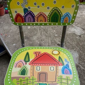 Pupitre Infantil con Silla, Diseño Divertido y Educativo - imagen 2