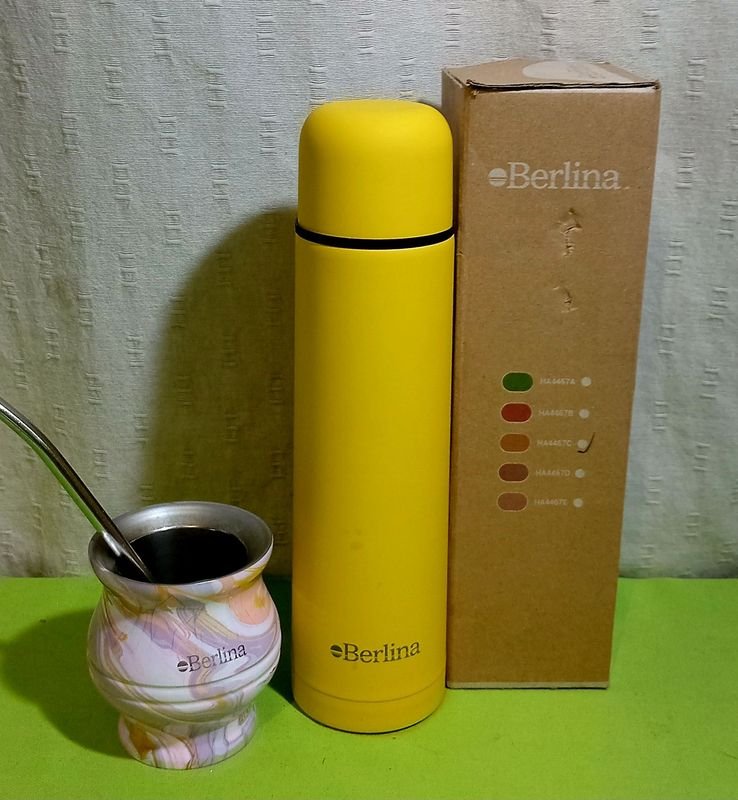 Termo de Acero Inoxidable Berlina 1 Litro Color Maíz con Mate y Bombilla