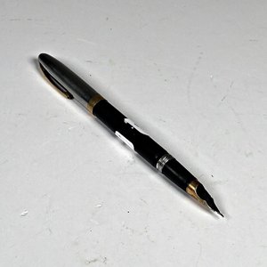 Pluma Fuente Sheaffer con Plumín de Oro 14K - imagen 2