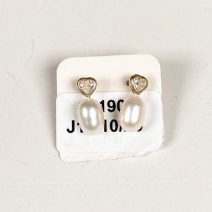 Par de Caravanas de Plata con Perlas y Corazón de Circonio - imagen 3