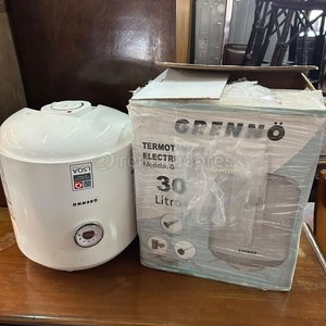 Lote anterior: Termotanque Eléctrico Grennvo 30 Litros Blanco