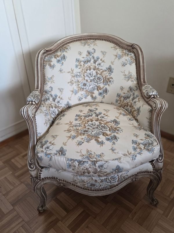 Sillón frances de estilo Luis XV en excelente estado - imagen 2
