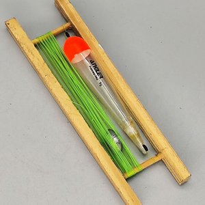 Lote anterior: Línea de Pesca Armada con Devanador de Madera, Boya Angler y Accesorios