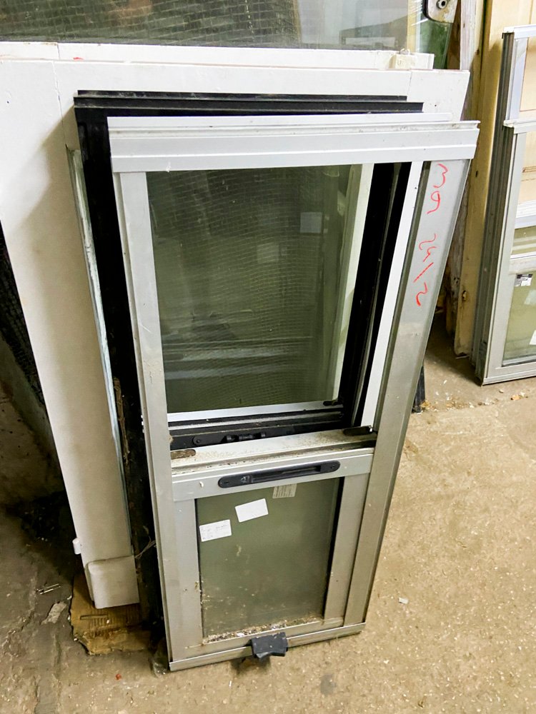 Item 499828 - Image 1