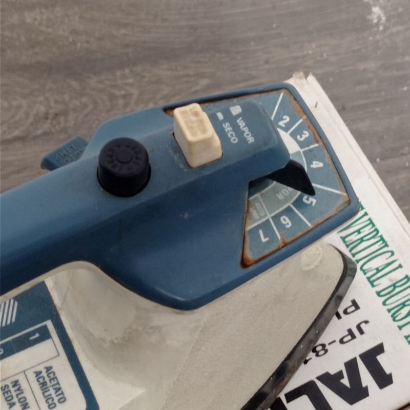 Plancha a vapor Black Decker en venta - imagen 2
