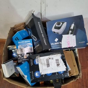 Lote de Artículos Electrónicos y de Bazar Varios, Made in China - imagen 3
