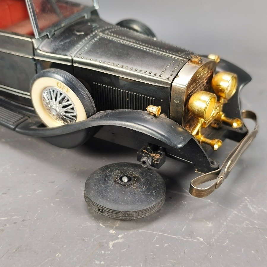 Item 17646 - Image 11