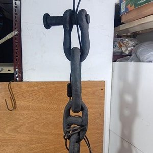 Lámpara de Pie Artesanal con Cadena de Barco Negra - imagen 4